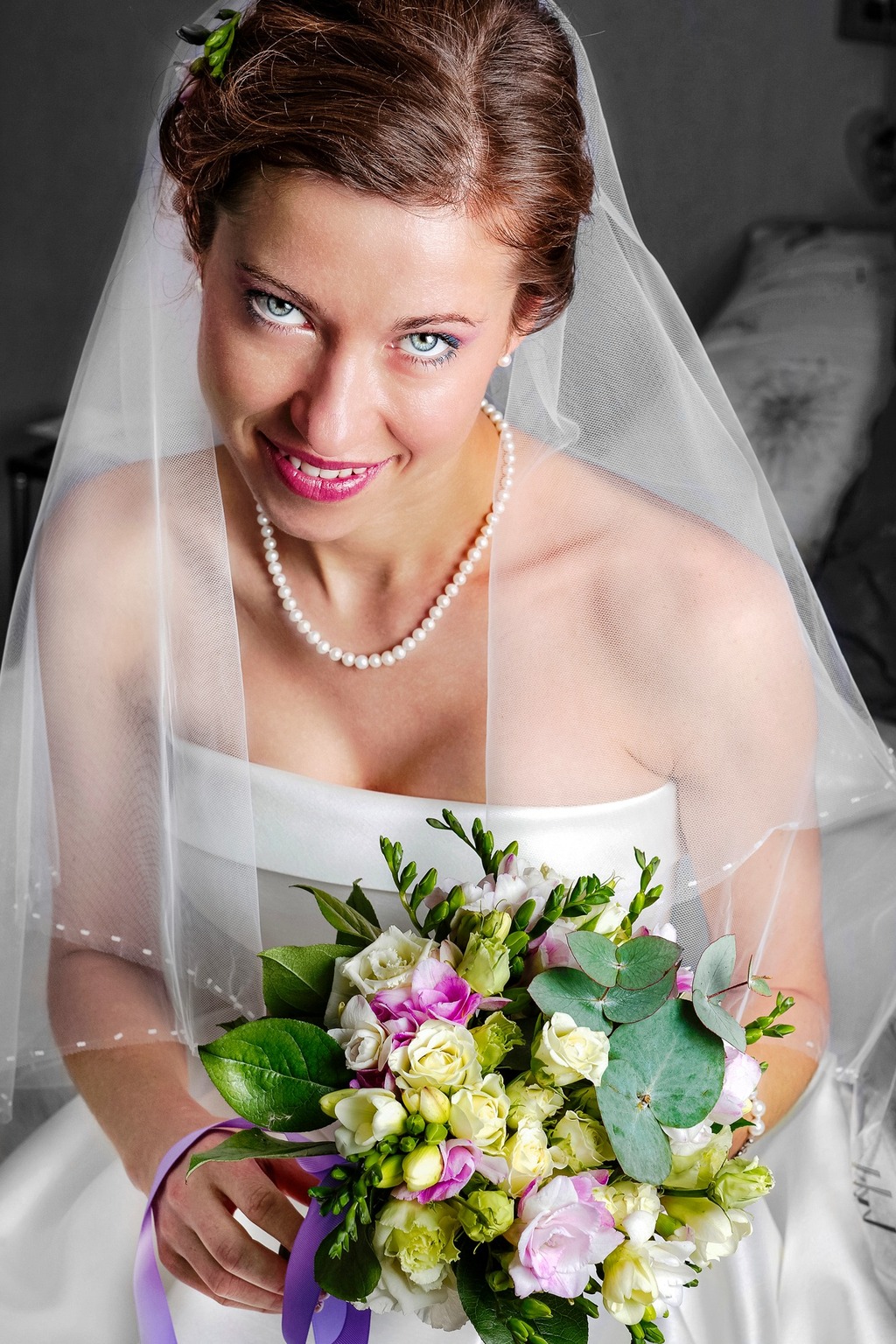 Portrait de mariée avec bouquet photographié à Tarbes